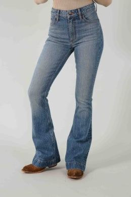 Kimes Ranch Women's Jennifer Mid-Wash Jean