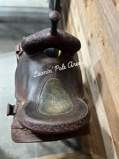 Used. Martin 14.5’’ BTR Barrel Saddle #70903 14.5’’ / 7’’ Used Saddle