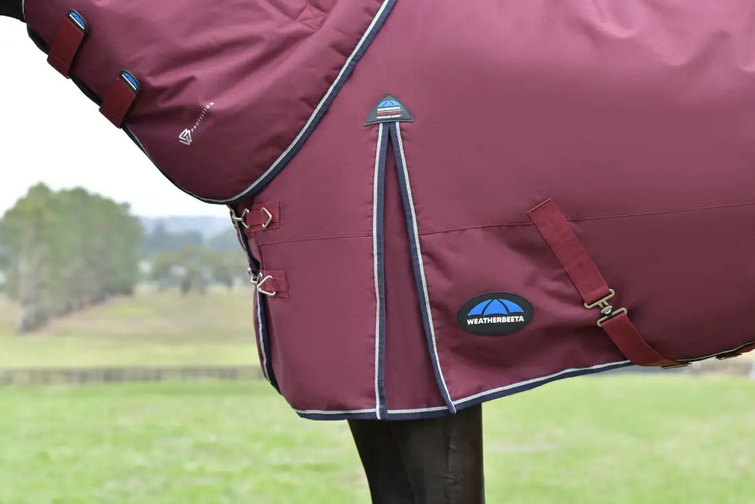 Weatherbeeta ComFiTec Essential Turnout Detach-A-Neck 220G Winter Blanket Winter Blanket