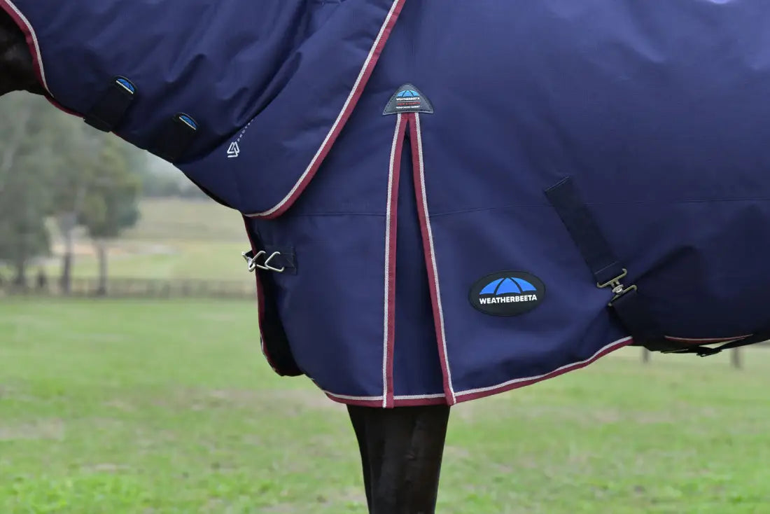 Weatherbeeta ComFiTec Essential Turnout Detach-A-Neck 220G Winter Blanket Winter Blanket