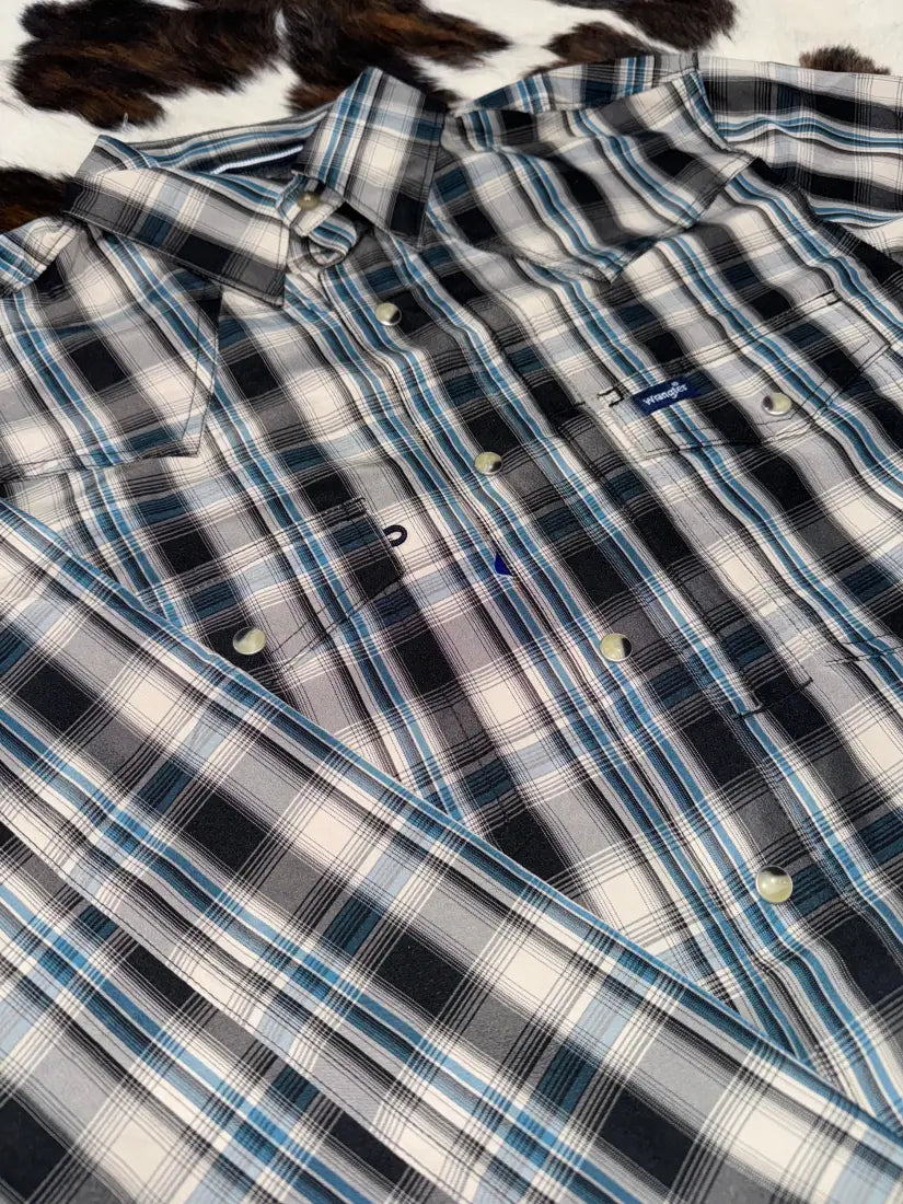 Wrangler Men’s Big & Tall Performance Black Tan & Blue Plaid Western Shirt Medium Tall Men’s Extended Sizes