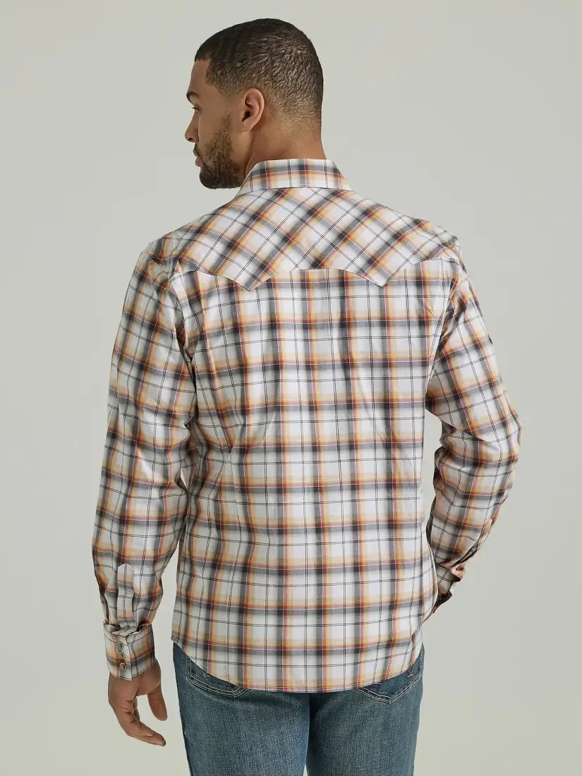 Wrangler Men’s Retro Spiced Plaid Western Shirt Men’s Western