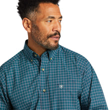 Load image into Gallery viewer, Ariat Men&#39;s Pro Series Deep Pacific Declan Western Shirt
