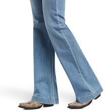 Load image into Gallery viewer, Ariat Women&#39;s Ohio Wide Leg Slim Trouser Jean

