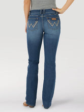 Load image into Gallery viewer, Wrangler Women&#39;s Retro Kasey Mae Bootcut Jean
