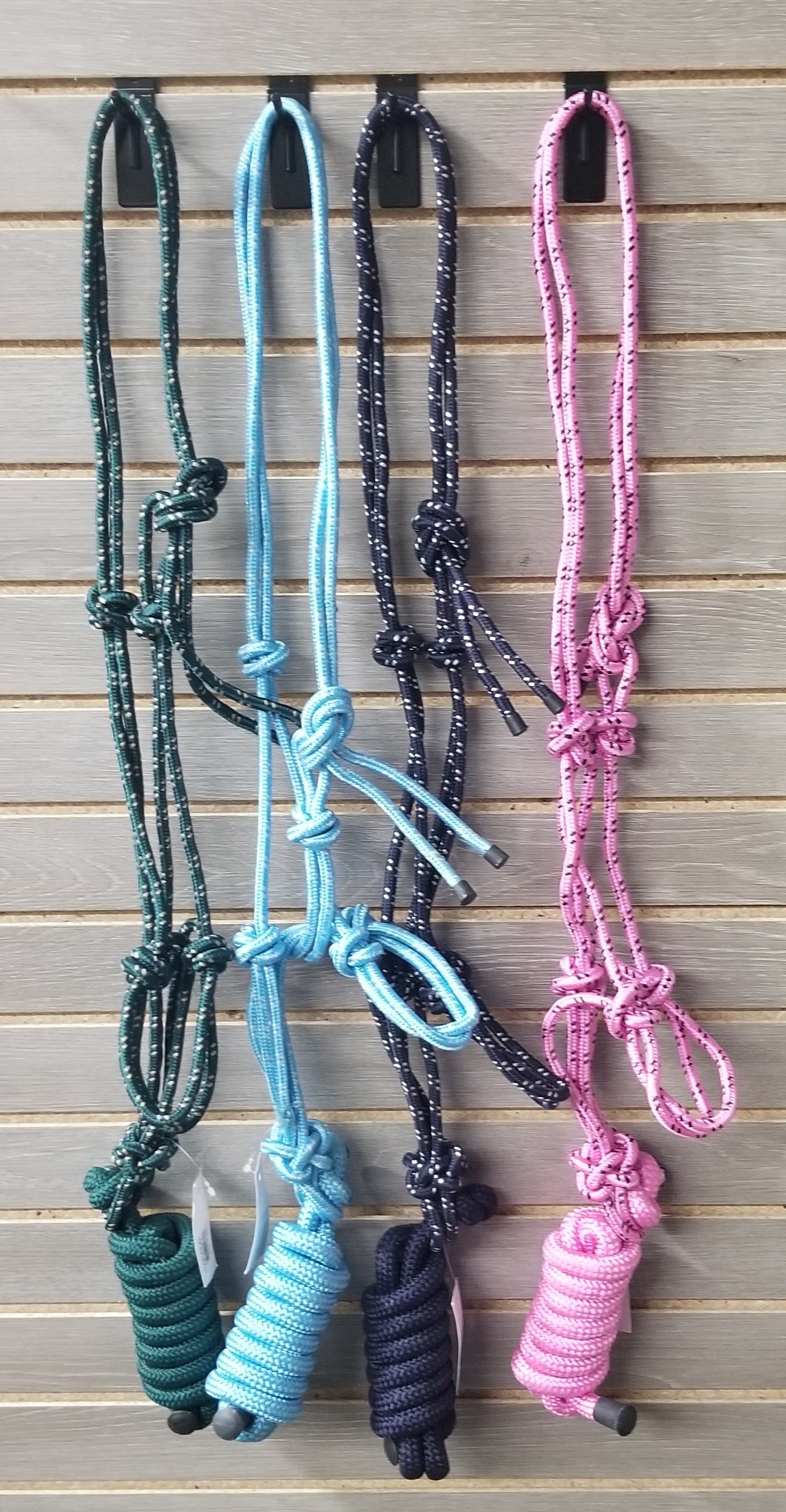 Oxbow Nylon Rope Halter with Lead