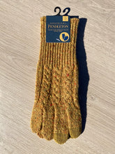 Load image into Gallery viewer, Pendleton Cable Gloves
