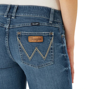 Wrangler Women's Mae Mid Rise Retro Trouser Jean