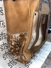 Load image into Gallery viewer, STS Light Cowhide Trinity Tote
